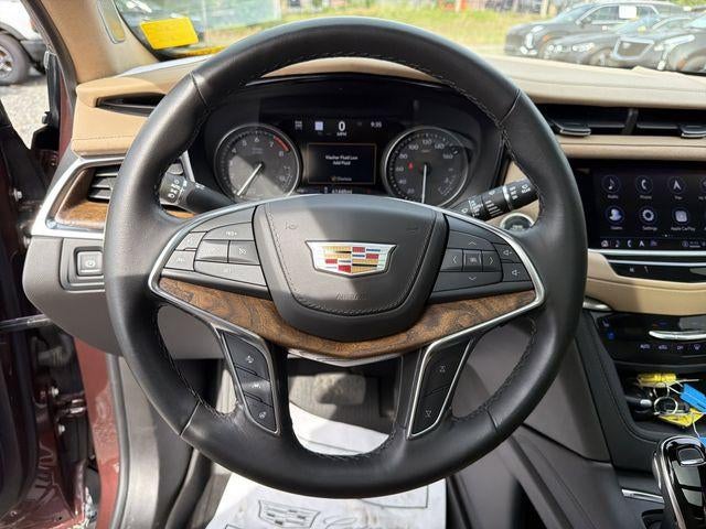 2022 Cadillac XT5 Premium Luxury
