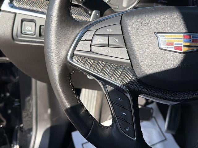 2023 Cadillac XT5 Sport