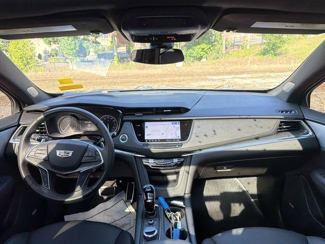 2023 Cadillac XT5 Sport