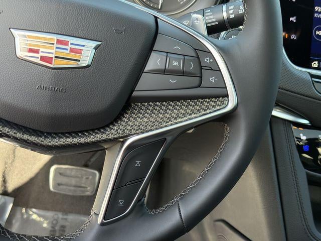2026 Cadillac XT5 Sport