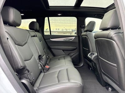 2025 Cadillac XT6 Luxury