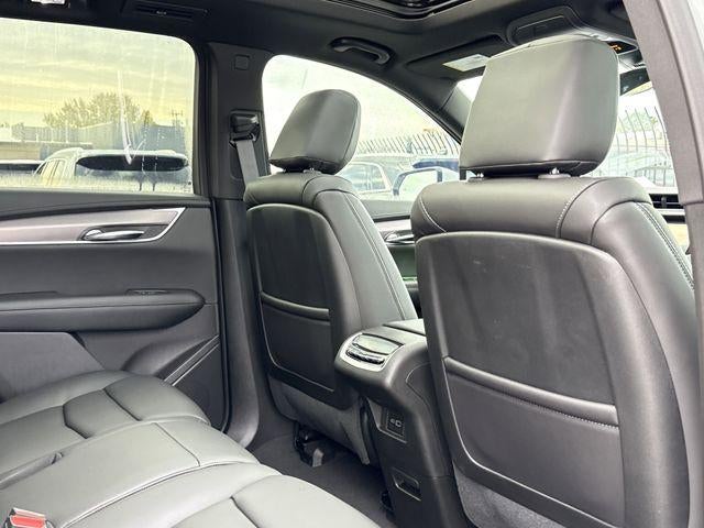 2025 Cadillac XT6 Luxury