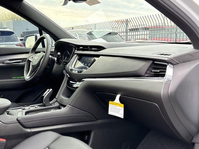 2025 Cadillac XT6 Luxury