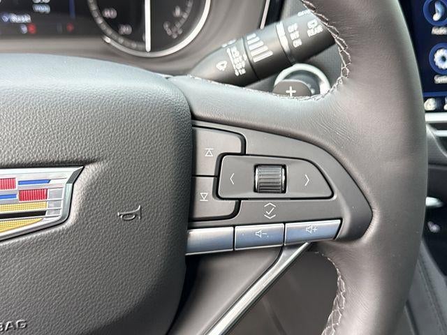 2025 Cadillac XT6 Luxury