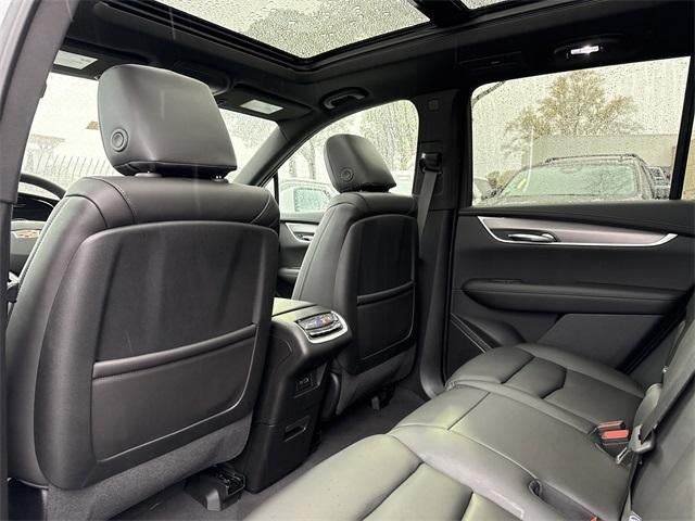 2025 Cadillac XT6 Luxury