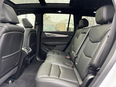 2025 Cadillac XT6 Luxury