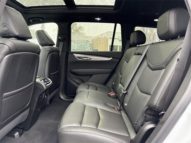 2025 Cadillac XT6 Luxury