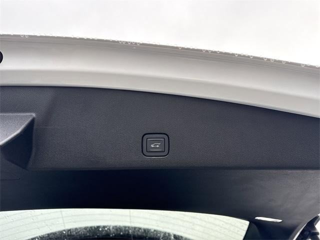 2025 Cadillac XT6 Luxury