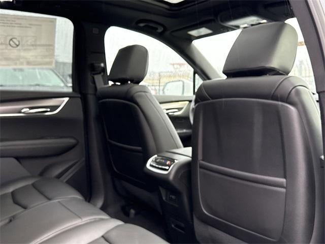 2025 Cadillac XT6 Luxury