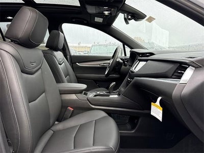 2025 Cadillac XT6 Luxury