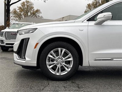 2025 Cadillac XT6 Luxury