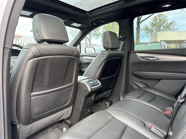 2025 Cadillac XT6 Luxury