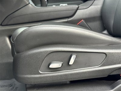 2025 Cadillac XT6 Luxury