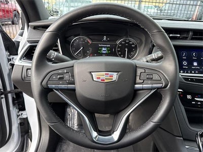 2025 Cadillac XT6 Luxury