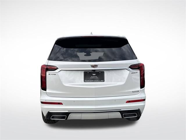 2025 Cadillac XT6 Luxury