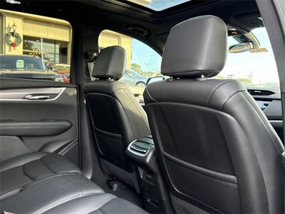 2025 Cadillac XT6 Luxury