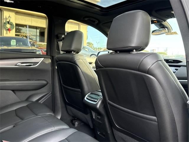 2025 Cadillac XT6 Luxury