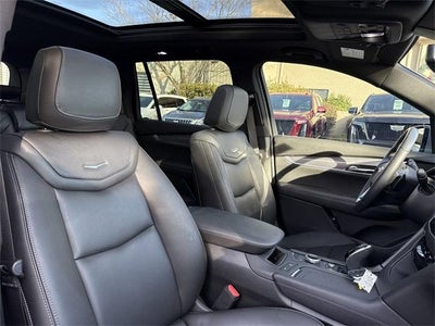 2025 Cadillac XT6 Luxury