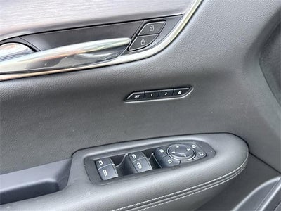 2025 Cadillac XT6 Luxury