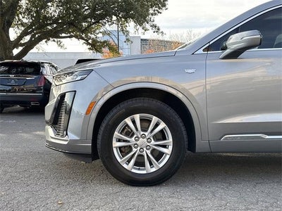 2025 Cadillac XT6 Luxury