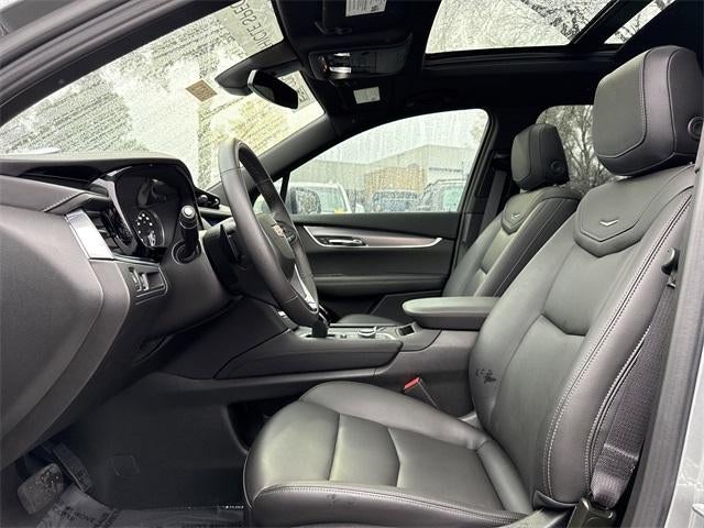 2025 Cadillac XT6 Luxury