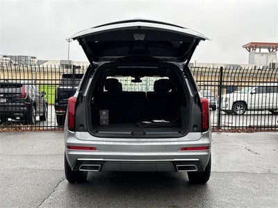 2025 Cadillac XT6 Luxury