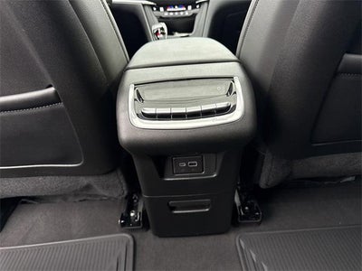 2025 Cadillac XT6 Luxury