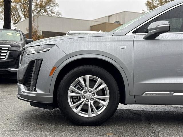 2025 Cadillac XT6 Luxury