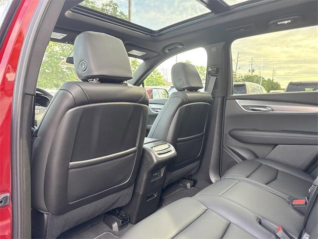 2025 Cadillac XT6 Luxury