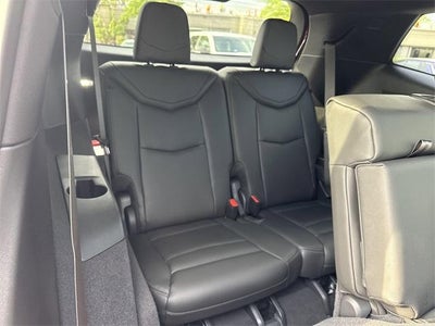 2025 Cadillac XT6 Luxury