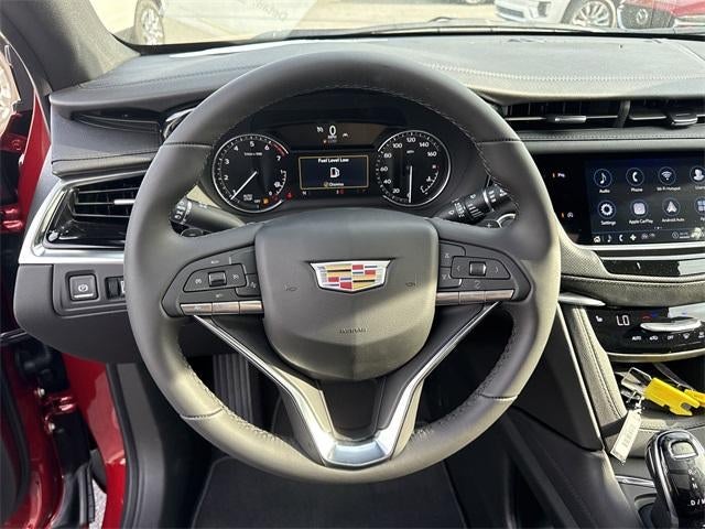 2025 Cadillac XT6 Luxury