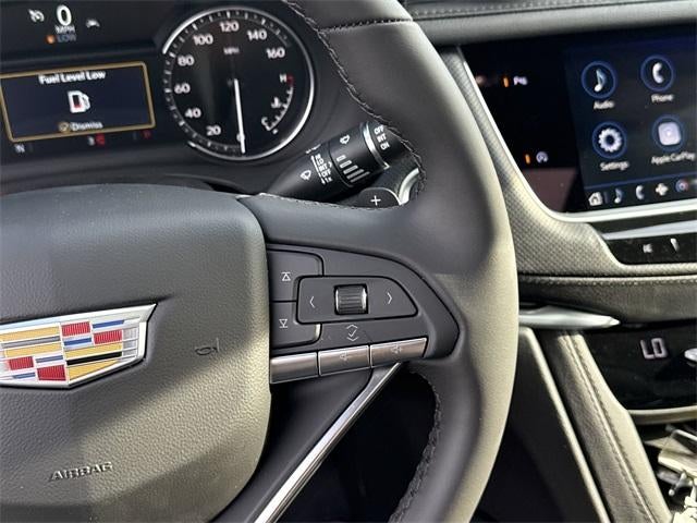 2025 Cadillac XT6 Luxury