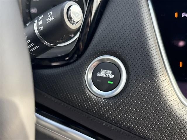 2025 Cadillac XT6 Luxury