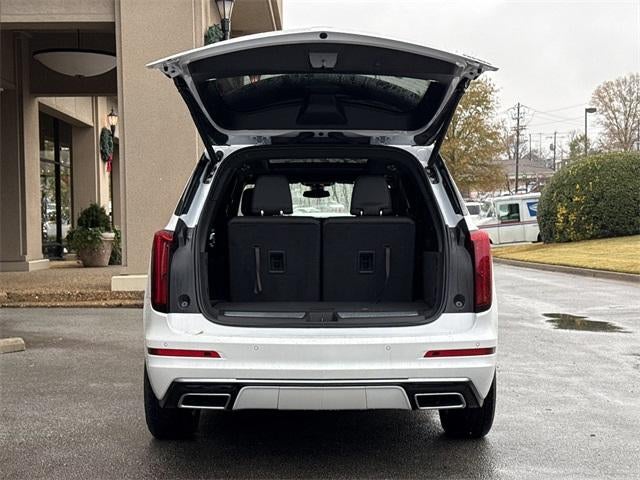 2025 Cadillac XT6 Luxury