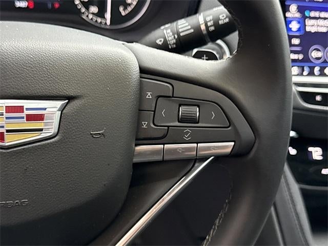 2025 Cadillac XT6 Luxury