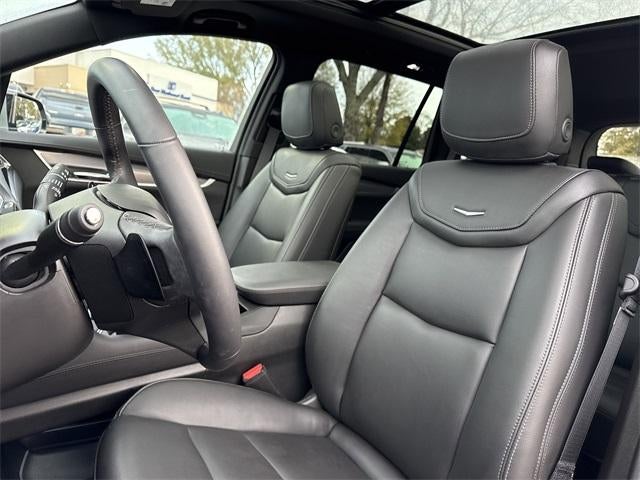 2025 Cadillac XT6 Luxury