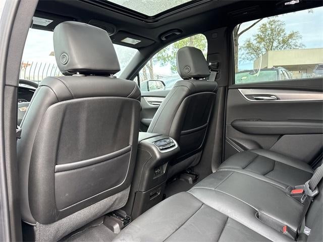 2025 Cadillac XT6 Luxury