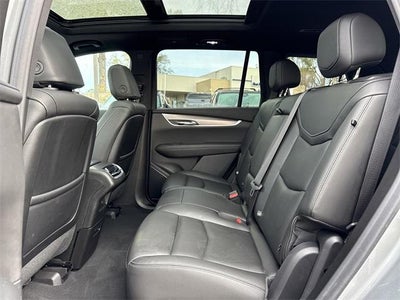 2025 Cadillac XT6 Luxury