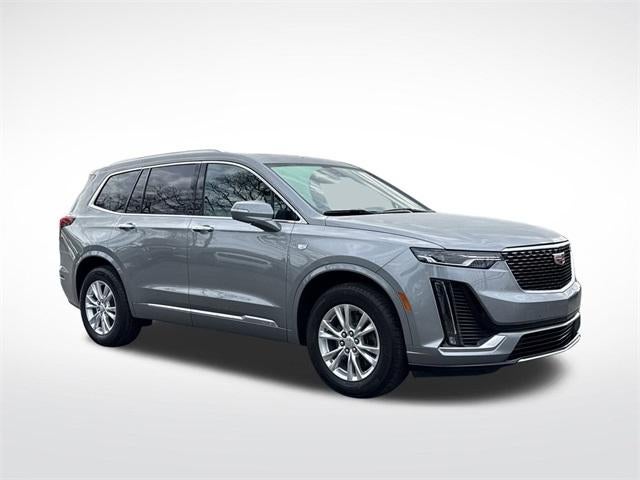 2025 Cadillac XT6 Luxury