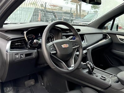 2025 Cadillac XT6 Luxury