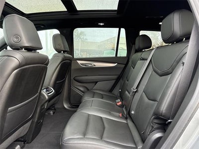 2025 Cadillac XT6 Luxury