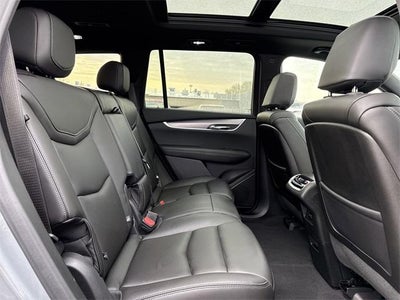 2025 Cadillac XT6 Luxury