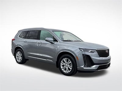 2025 Cadillac XT6 Luxury