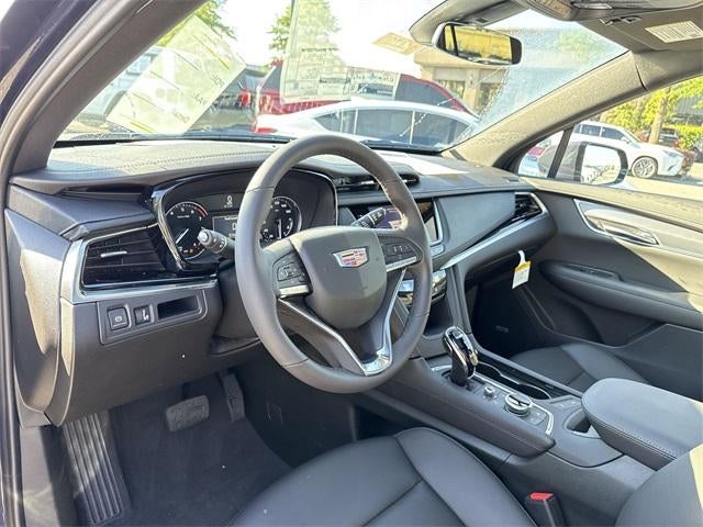 2025 Cadillac XT6 Luxury