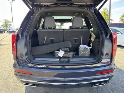 2025 Cadillac XT6 Luxury