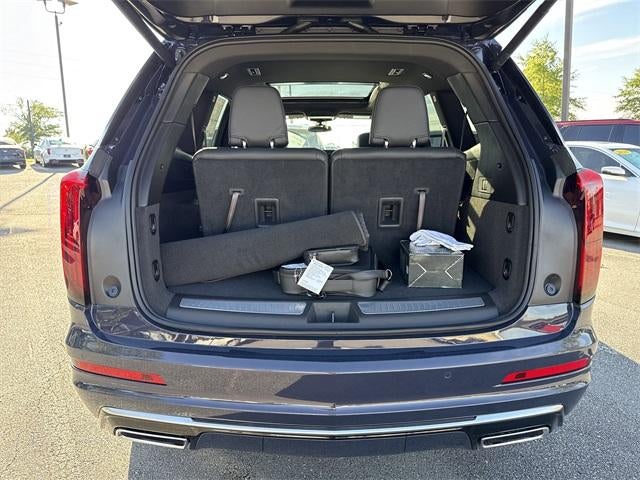 2025 Cadillac XT6 Luxury