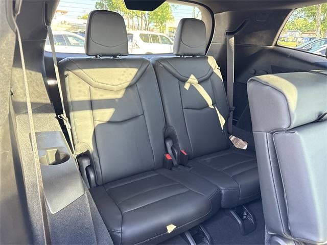 2025 Cadillac XT6 Luxury