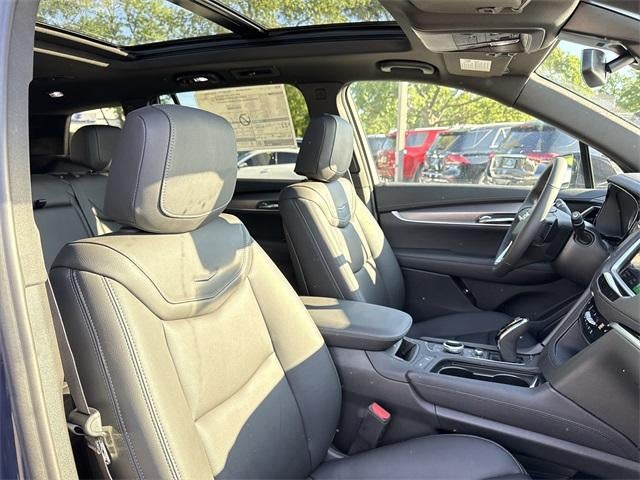 2025 Cadillac XT6 Luxury