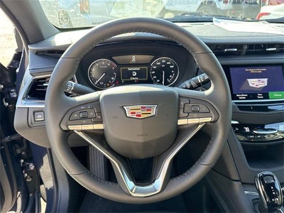 2025 Cadillac XT6 Luxury