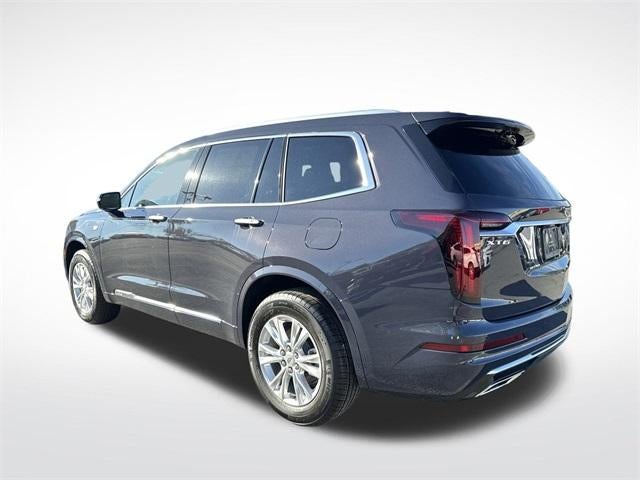 2025 Cadillac XT6 Luxury